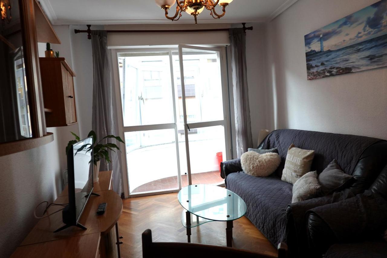 Piso con excelente ubicación Santander Exterior foto