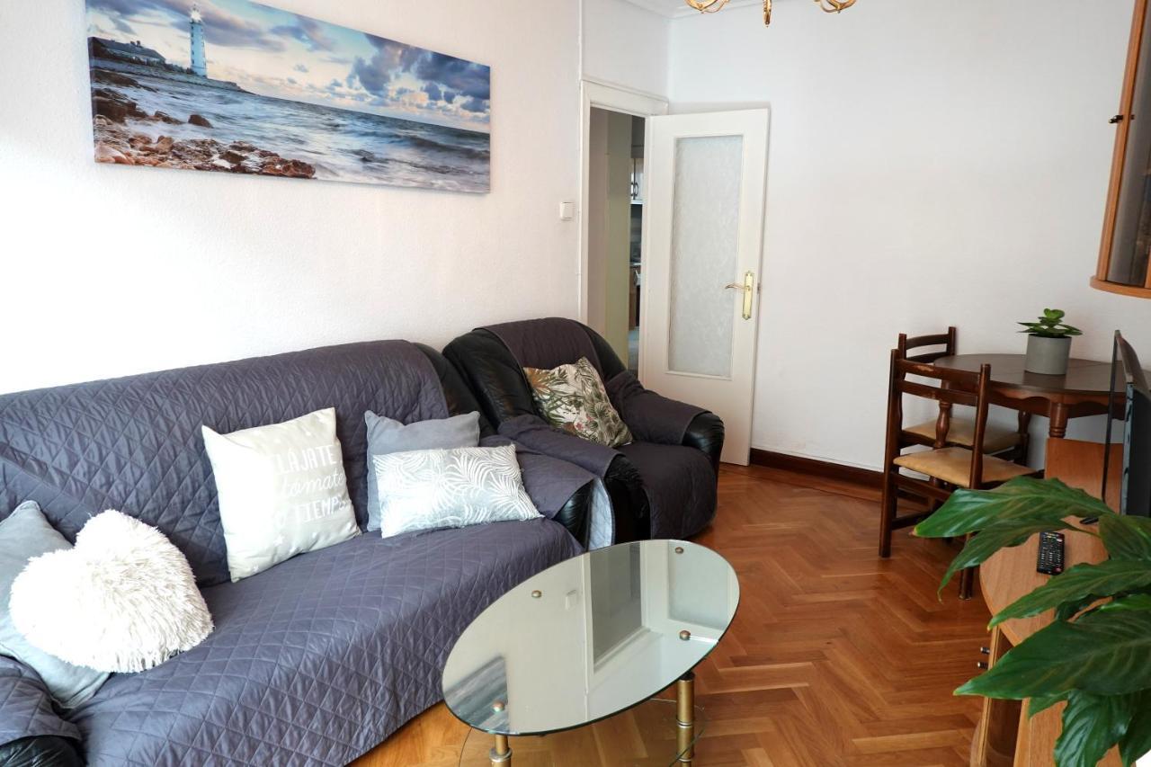 Piso con excelente ubicación Santander Exterior foto