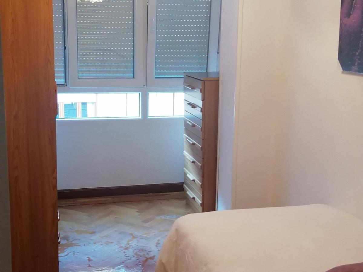 Piso con excelente ubicación Santander Exterior foto